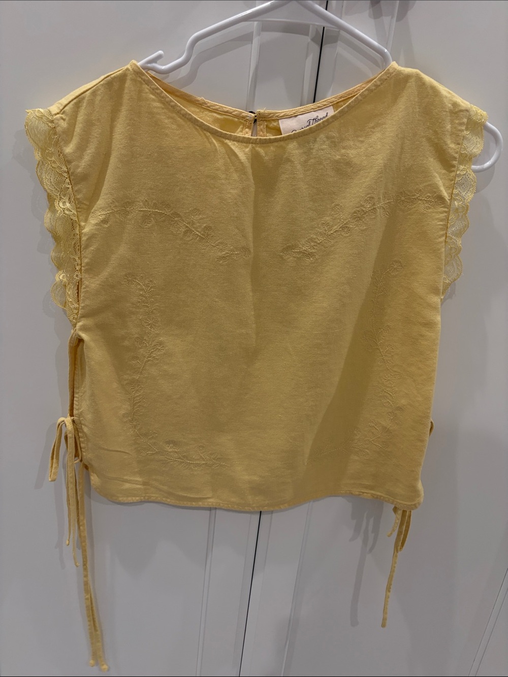 Universal Thread Yellow Lace-Trim Side-Tie Top